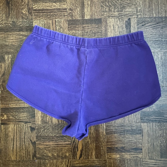 TNA sweatshorts - Picture 2 of 3